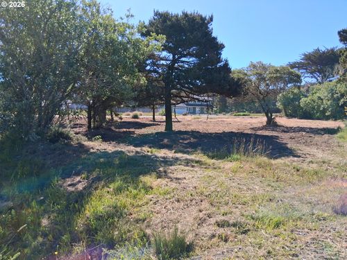 00200 Beach Loop Rd, Bandon, OR, 97411 | Card Image