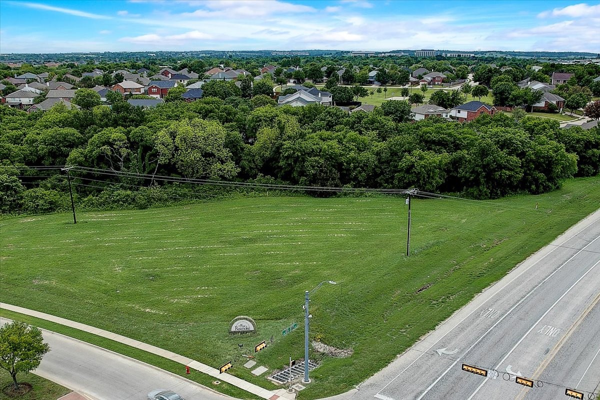 Commercial Sale in Roanoke