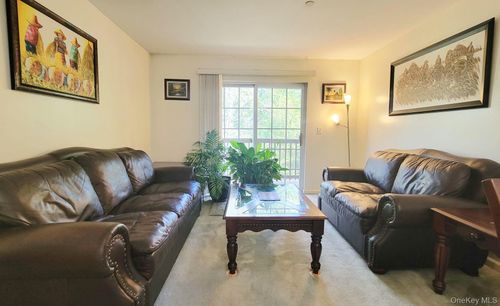 5-5-1105 Maggie Rd, Newburgh, NY, 12550-7018 | Card Image