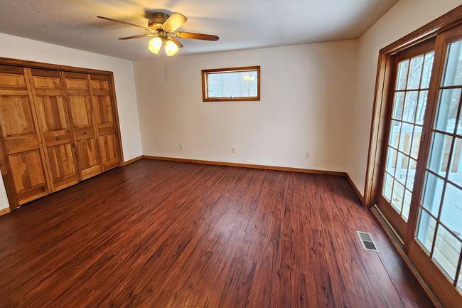 10 Master Bedroom | Image 10