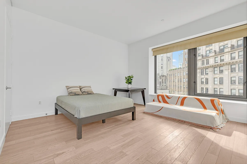 22h-75 Wall St, New York, NY, 10005-4100 | Card Image