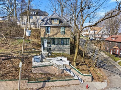 412 S Beech St, Syracuse, NY, 13210-2053 | Card Image