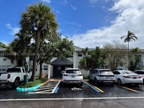 15-7925 West Dr, North Bay Village, FL, 33141-5561 | Card Image