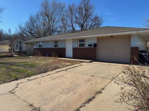 1410 N Ferguson St, Enid, OK, 73701-2642 | Card Image