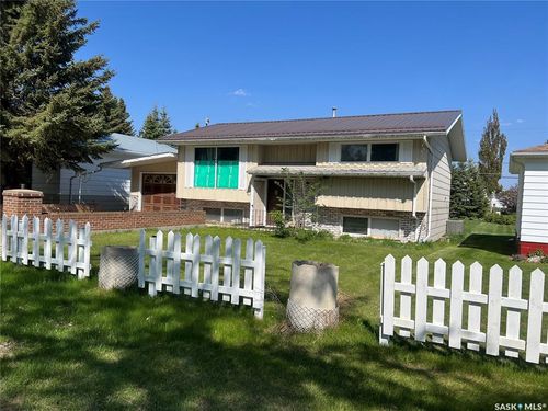 228 Katherine Ave, Porcupine Plain, SK, S0E1H0 | Card Image