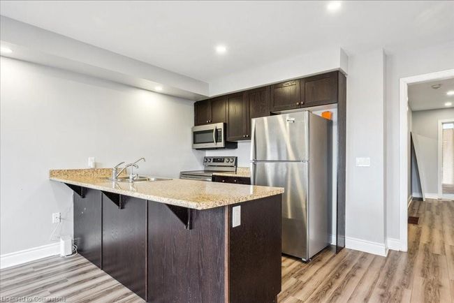 734 Cook Cres, Townhouse with 3 bedrooms, 3 bathrooms and 2 parking in Shelburne ON | Image 9