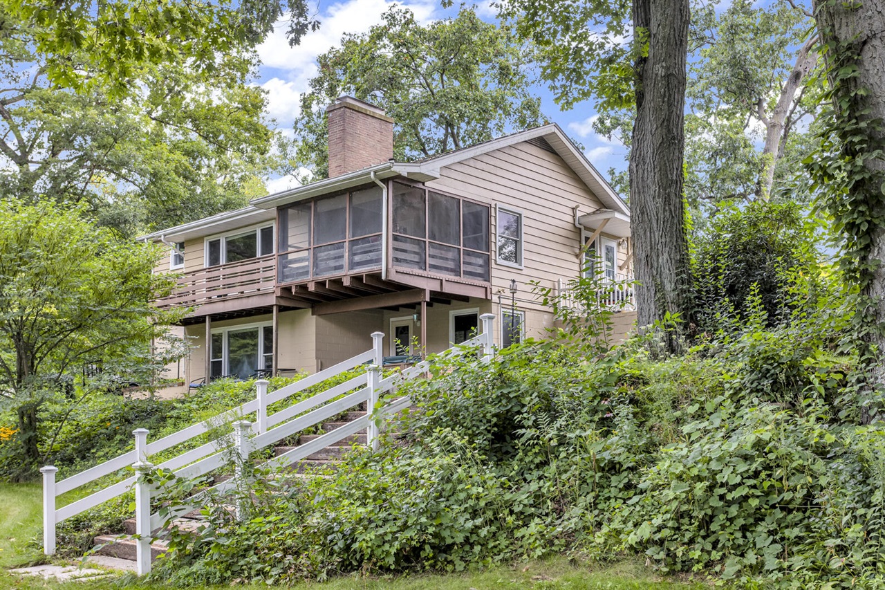 Lake Hills Dr, Concord, MI 49237