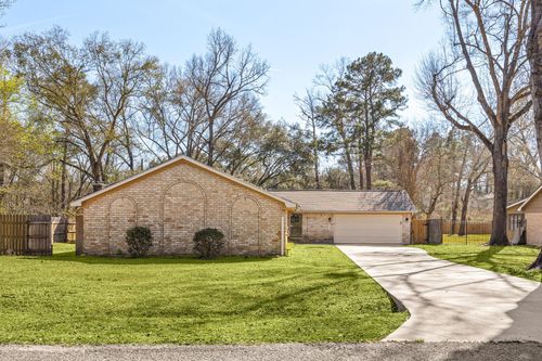816 Glen Hollow Dr, Conroe, TX, 77385-7715 | Card Image