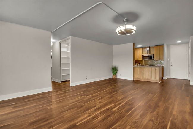 APT-204 - 3883 Turtle Creek Blvd, Condo with 2 bedrooms, 2 bathrooms and null parking in Dallas TX | Image 9