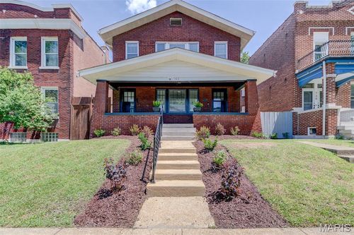 743 Dover Pl, Saint Louis, MO, 63111-2343 | Card Image