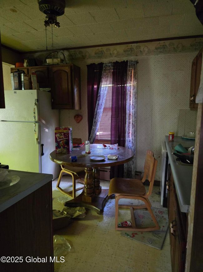 14 Western Ave, House other with 3 bedrooms, 1 bathrooms and 3 parking in Colonie NY | Image 5