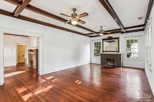 1011 N Reus St, Pensacola, FL, 32501-3018 | Card Image