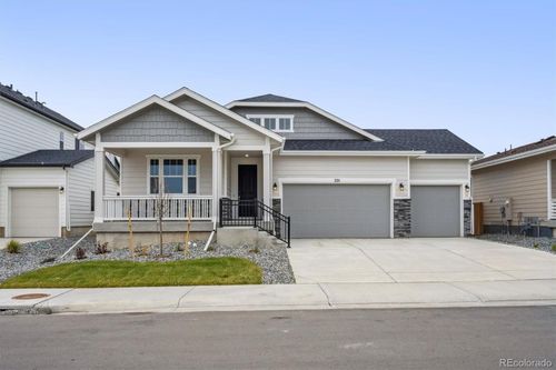 221 Sage Grouse Way, Bennett, CO, 80102-7004 | Card Image