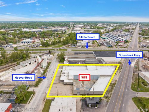20530 Hoover St, Detroit, MI, 48205-1064 | Card Image