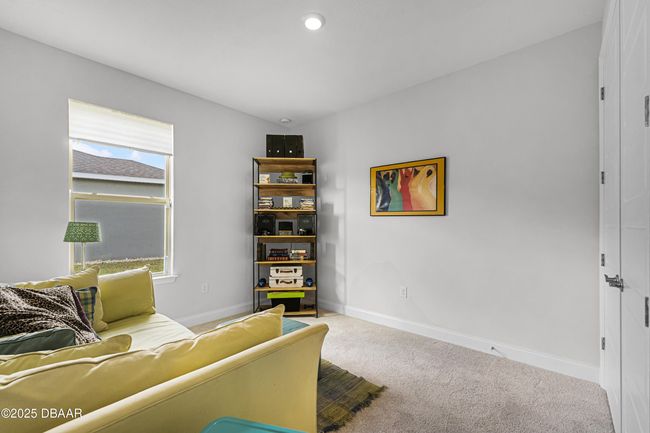 Bedroom 2 with adjacent Bathroom 2 | Image 19