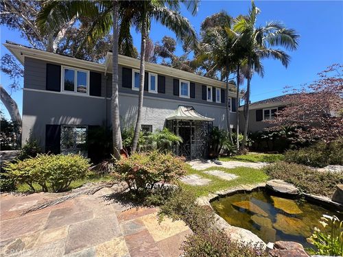 2205 Locust, San Diego, CA, 92106 | Card Image