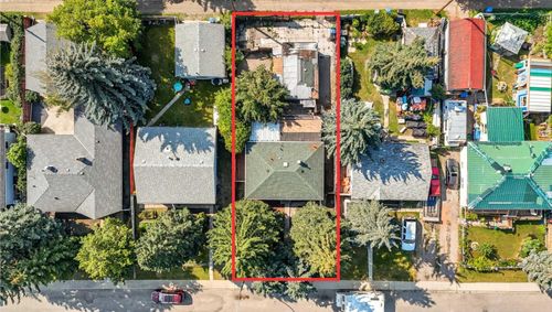 7927 36 Avenue Nw, Calgary, AB, T3B1V6 | Card Image