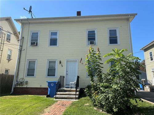 29 N Union St, Lincoln, RI, 02865-1910 | Card Image