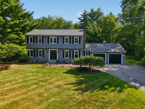 7 Winterhaven Dr, Orono, ME, 04473-3679 | Card Image