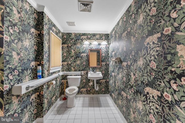 95 N Main St, Home with 0 bedrooms, 3 bathrooms and null parking in Kilmarnock VA | Image 25