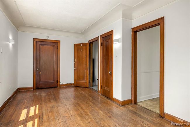 Second floor Studio apartment. | Image 16