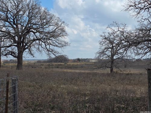 132 Santa Gertrudis, Sutherland Springs, TX, 78161 | Card Image