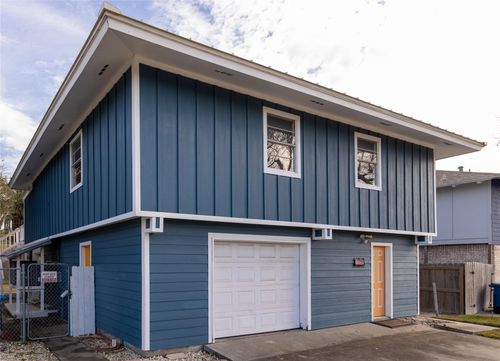 1131 Whispering Sands St, Port Aransas, TX, 78373-5722 | Card Image
