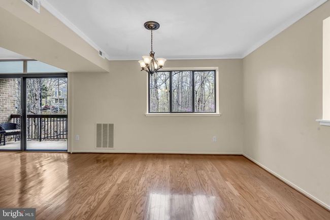 5C - 1665 Parkcrest Cir, Condo with 2 bedrooms, 1 bathrooms and null parking in RESTON VA | Image 22
