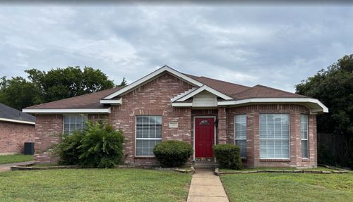 429 Sugar Mill Rd, Cedar Hill, TX, 75104-5417 | Card Image