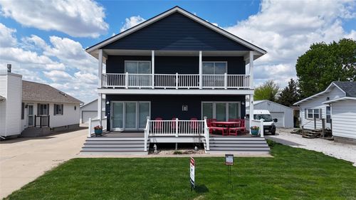 7406 Twin Lakes Rd, Manson, IA, 50563-7006 | Card Image