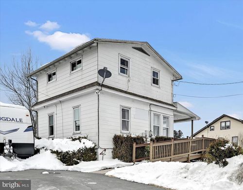 849 Deep Creek Rd, ASHLAND, PA, 17921-9390 | Card Image