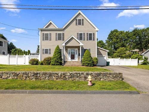 28 Pine St, Norwood, MA, 02062-1521 | Card Image