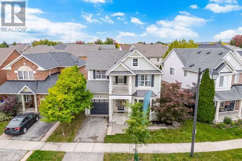 954 Lancaster Blvd, Milton, ON, L9T6A2 | Card Image