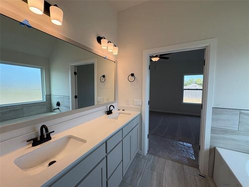 8501 Nw 76th Street, Oklahoma City, OK, 73132 | Card Image