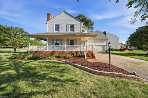 301 Barcelona Dr, Chesapeake, VA, 23322-8013 | Card Image