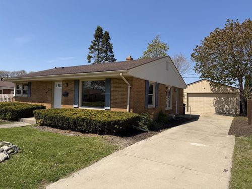 1010 Shorecrest Drive, RACINE, WI, 53402 | Card Image