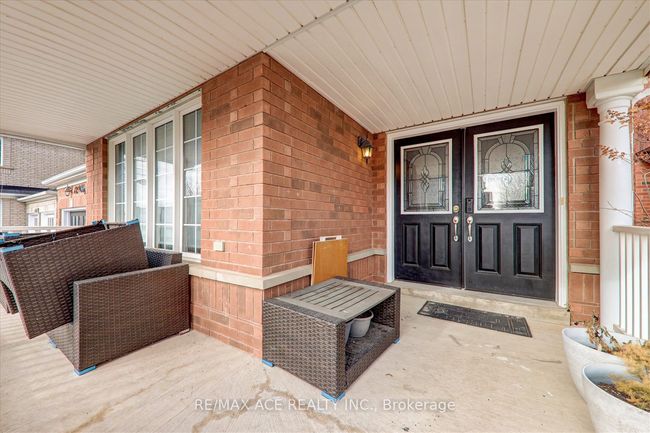 82 Warnford Cir, House other with 7 bedrooms, 5 bathrooms and 4 parking in Ajax ON | Image 5