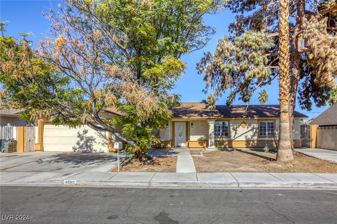 Welter Ave, Las Vegas, NV 89104