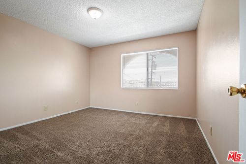 38-14108 Doty Ave, Hawthorne, CA, 90250-0522 | Card Image