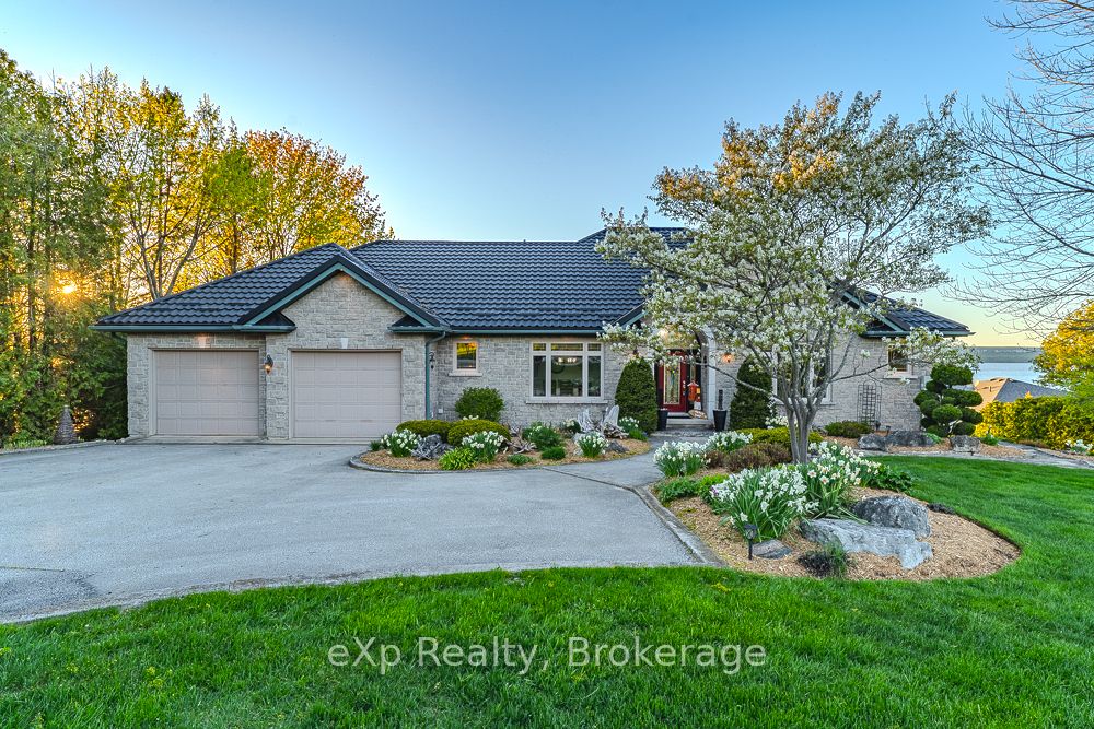 Residential in Georgian Bluffs