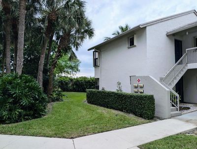 4268 - 4718 Nw 22nd Street, Condo with 2 bedrooms, 2 bathrooms and null parking in Coconut Creek FL | Image 2