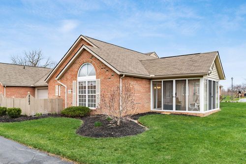 1-4263 Cobbleton Grove Cir, Canal Winchester, OH, 43110-7025 | Card Image