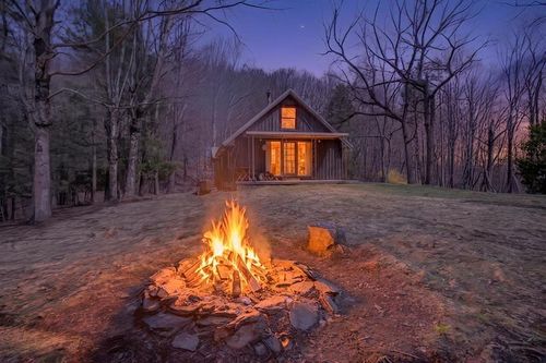 9412 Highlands Pkwy, Mouth of Wilson, VA, 24363 | Card Image