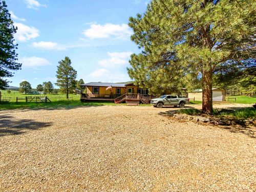 27 Pine Cone Rd, Angel Fire, NM, 87710-8203 | Card Image
