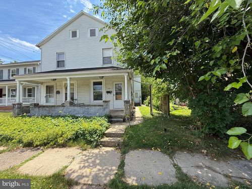 202 E Portland St, MECHANICSBURG, PA, 17055-3352 | Card Image