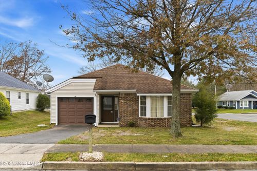 25 Willow Dr, BARNEGAT, NJ, 08005-3133 | Card Image