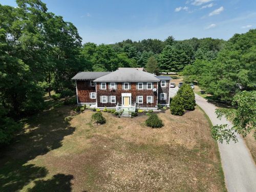 32 Squamscott Rd, Stratham, NH, 03885-2153 | Card Image