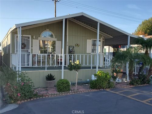 spc-114-20401 Soledad Canyon Rd, Canyon Country, CA, 91351-7034 | Card Image