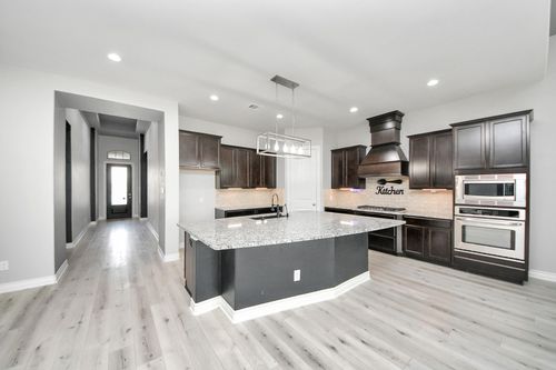 4914 Thunder Creek Ln, Sugar Land, TX, 77479-4889 | Card Image