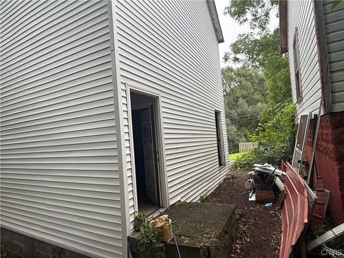 108 N 3rd St, Fulton, NY, 13069-1210 | Card Image